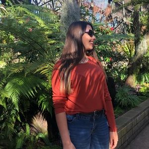 Meet your Posher, Meli